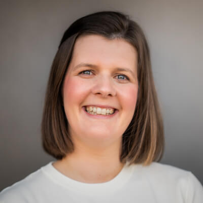 Van den Bergh, Chloë Chloë Van den Bergh